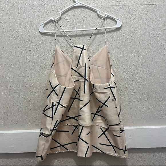 C/MEO COLLECTIVE Cameo New Day Tank Top Large - Picture 7 of 11